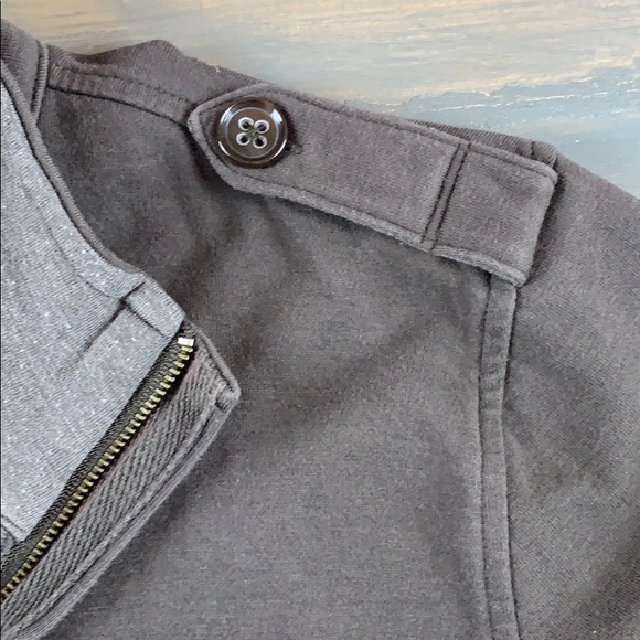 Banana Republic 1/4 zip sweater - Picture 3 of 4